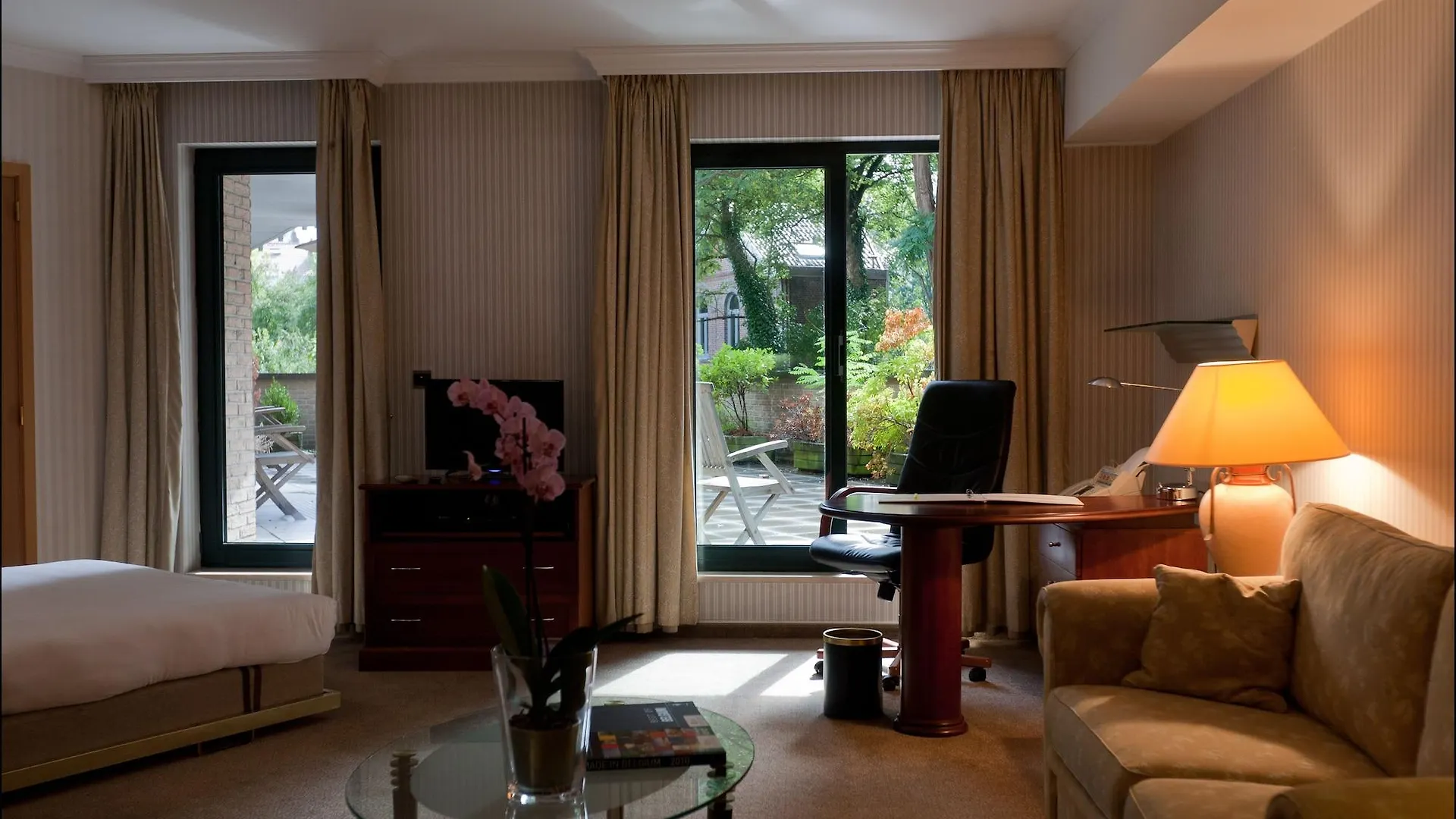 B-Aparthotel Ambiorix Brussels 4*,  Belgium
