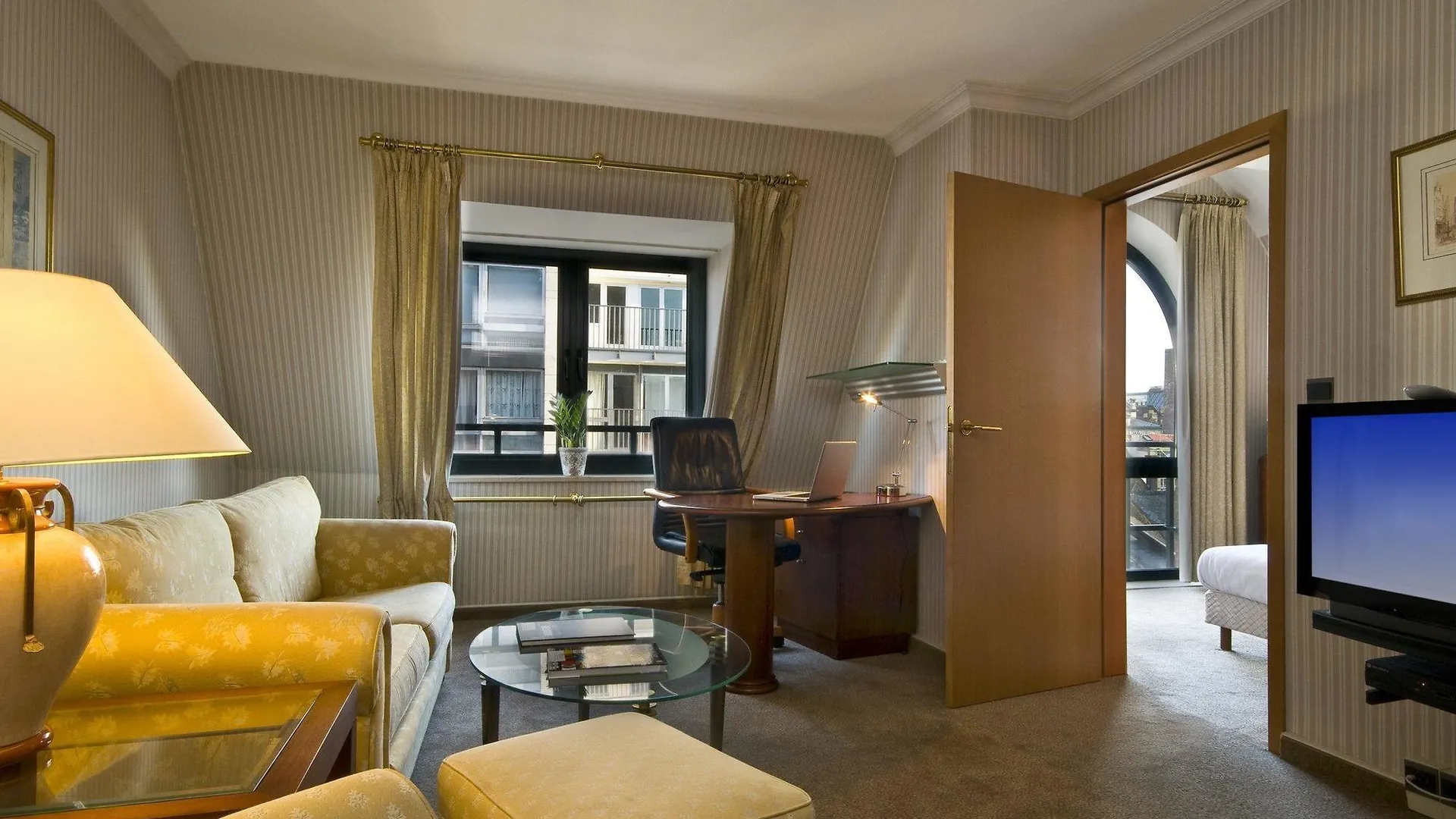 Aparthotel B-Aparthotel Ambiorix Brussels